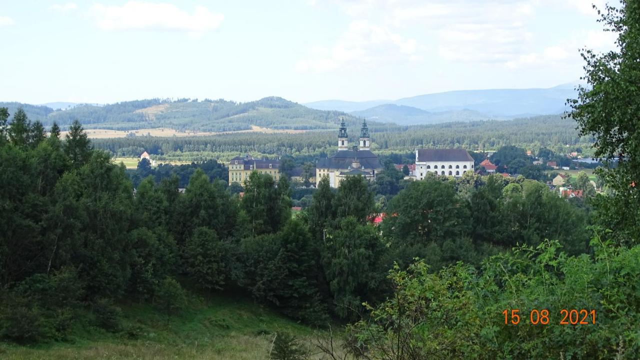 Na Szlaku Apartment Krzeszow  Luaran gambar